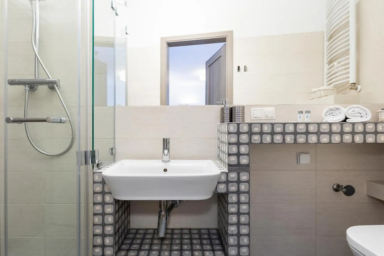Apartments Poznan Strzalowa By Noclegi Renters 0*,  Polonia