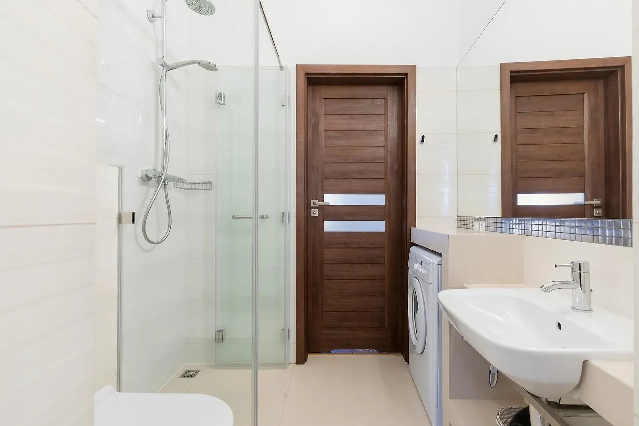 Apartments Poznan Strzalowa By Noclegi Renters Polonia